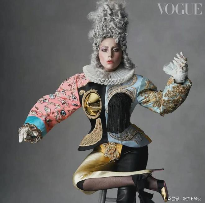 时尚给了我翅膀像鸽子 ---Lady Gaga的服装造型综述评点（4）(图6)